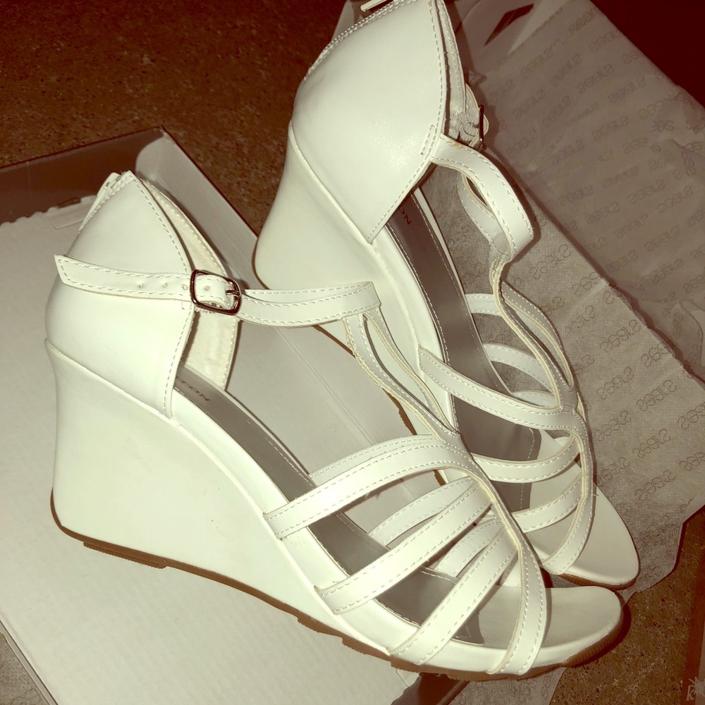 Brand New White Wedges by Covington